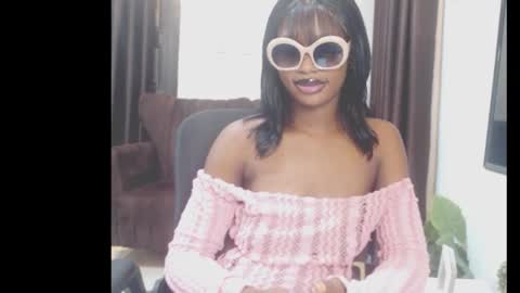 cumebony_petit online show from February 2026 08:35:01 AM