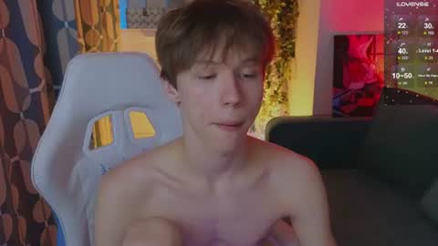Snapshot of cumte_boy chatting on June 2026 01:27:01 AM cumte_boy online show from June 2026 01:27:01 AM