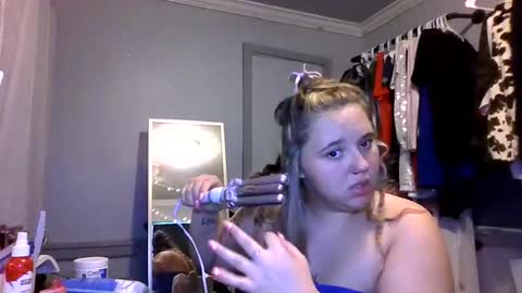 cuntycassie online show from May 2026 05:01:01 PM
