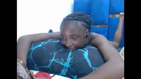 Snapshot of cupidxdoll chatting on October 2025 12:11:01 AM cupidxdoll online show from October 2025 12:11:01 AM