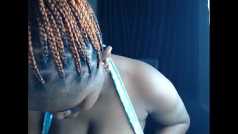 chloe online show from December 2024 09:11:02 AM