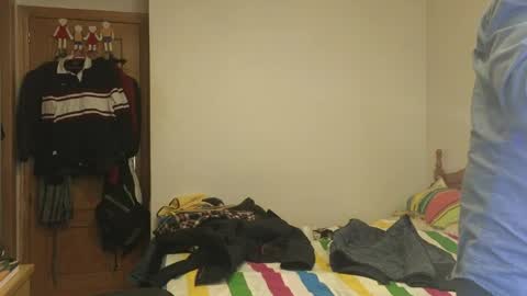 curiosillo1983 online show from March 2026 04:34:01 PM