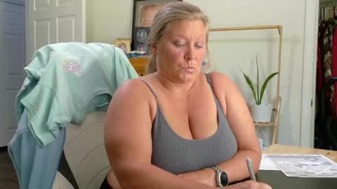 curious couple online show from April 2026 05:19:02 PM