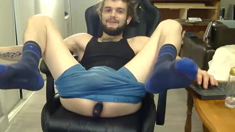 curiouss25 online show from March 2026 02:57:02 AM