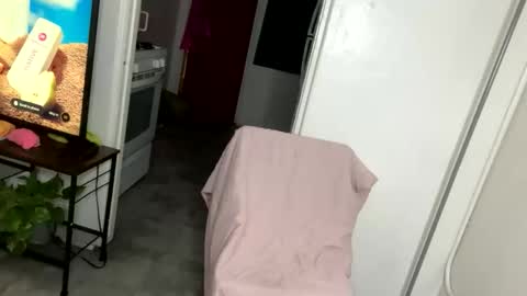 curliegirlee online show from March 2026 02:50:02 AM