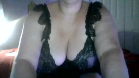 Snapshot of curvyclan chatting on July 2026 05:01:01 AM curvyclan online show from July 2026 05:01:01 AM