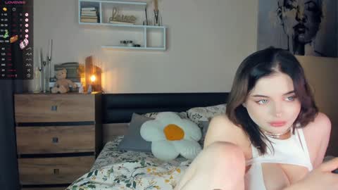 Snapshot of cute_caprice chatting on January 2025 10:35:02 PM Alexa online show from January 2025 10:35:02 PM