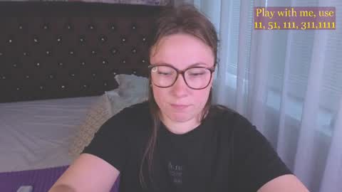 Snapshot of cute_darina chatting on June 2026 01:22:01 AM Everyday stream in the same time online show from June 2026 01:22:01 AM