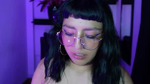 Sofa  online show from April 2026 06:38:01 PM