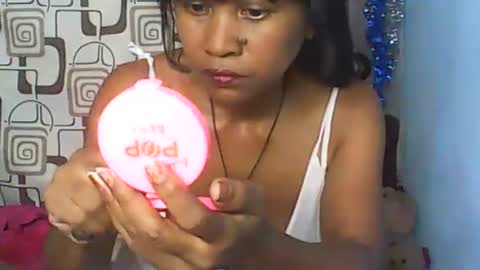 Snapshot of cute_moll chatting on February 2026 11:03:02 AM murielle online show from February 2026 11:03:02 AM