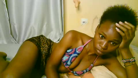 Snapshot of cute_tasha chatting on June 2026 02:00:01 AM cute_tasha online show from June 2026 02:00:01 AM