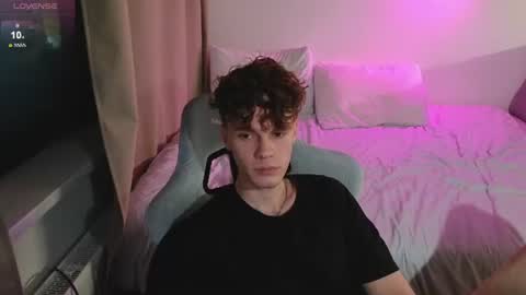 Thomas -  online show from July 2026 09:02:01 PM