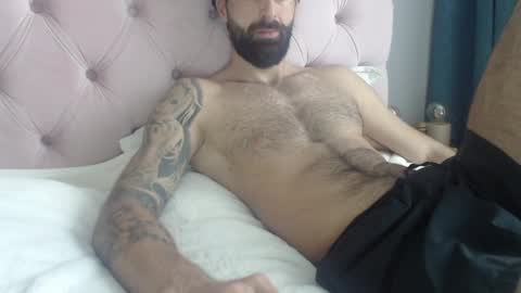 cuteeboy online show from April 2026 06:55:02 AM