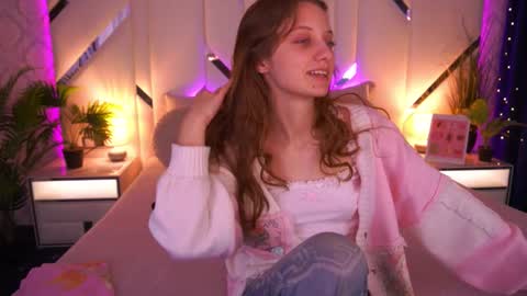 Foxy online show from March 2026 02:12:01 PM