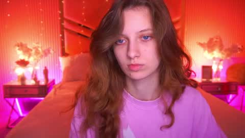 Foxy online show from April 2026 01:38:02 PM