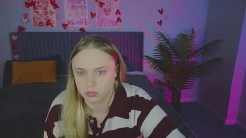 Snapshot of cutefever chatting on May 2026 01:22:02 AM Amyy online show from May 2026 01:22:02 AM