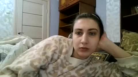 cutekattie online show from November 2025 05:29:02 AM