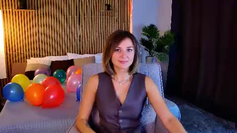 Snapshot of cutemirage chatting on June 2026 02:42:01 PM cutemirage online show from June 2026 02:42:01 PM