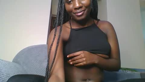 cutie_choco online show from April 2026 07:58:02 PM