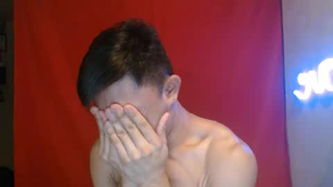 Snapshot of cutie_hunk69 chatting on June 2026 05:23:02 AM cutie_hunk69 online show from June 2026 05:23:02 AM