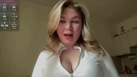 Snapshot of cutiejulie_ chatting on March 2026 02:39:02 PM Julie online show from March 2026 02:39:02 PM