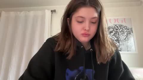 Snapshot of cutieoggg420 chatting on February 2026 07:36:02 PM Cutieoggg420 online show from February 2026 07:36:02 PM