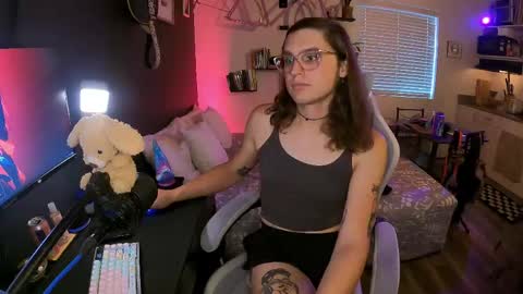 cutiepiescarlett online show from May 2026 01:55:01 AM