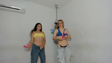 Snapshot of cyanide_candys chatting on June 2026 01:32:02 AM Mood Candy. MY TEAM Sammy Chloe Surthy and Litzy online show from June 2026 01:32:02 AM