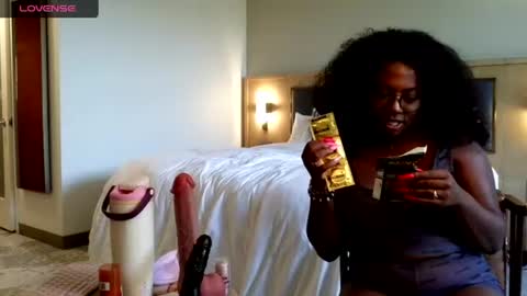 Cyndy Lou Who online show from July 2026 05:39:01 PM