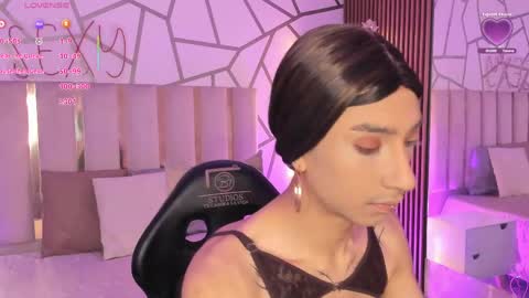 cyrus_tay online show from April 2026 11:40:01 AM