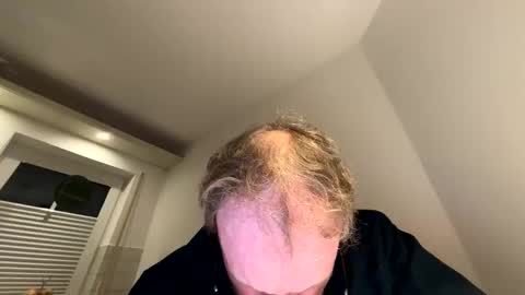 dachdecker7269 online show from March 2026 10:46:01 PM