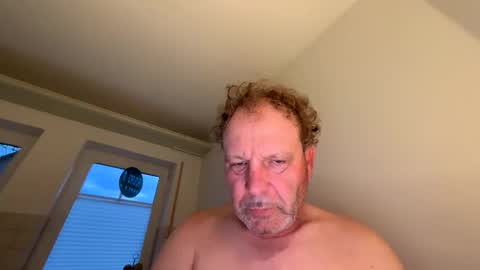 dachdecker7269 online show from April 2026 04:15:01 AM