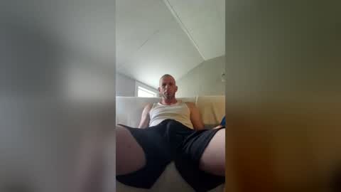 daddo1477 online show from August 2026 12:58:02 PM