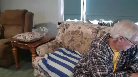 daddy0261 online show from December 2025 05:42:02 PM