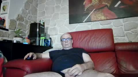daddyhot2 online show from June 2026 11:10:01 PM