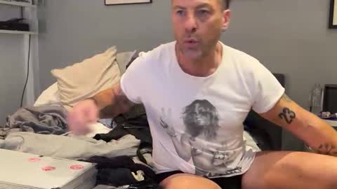 Snapshot of daddyswede23 chatting on April 2026 09:30:01 PM daddyswede23 online show from April 2026 09:30:01 PM