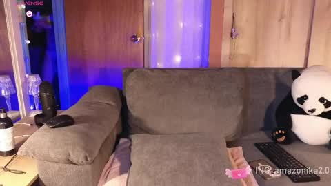 LORENA  online show from April 2026 11:27:02 PM