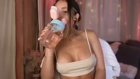 Snapshot of dafne_shark chatting on June 2026 01:39:01 AM LORENA online show from June 2026 01:39:01 AM