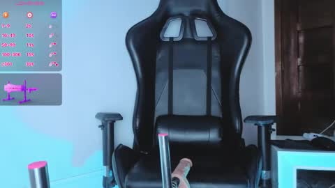 Dafneblase online show from April 2026 01:38:02 PM