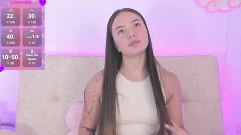 Dafne  online show from May 2026 04:04:01 PM
