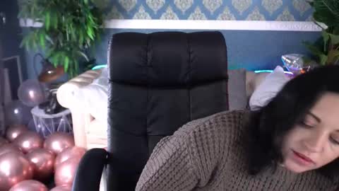 Dafni Mon online show from February 2026 06:34:01 AM