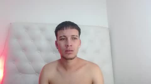 Snapshot of dafnne_and_thomas chatting on June 2026 03:13:02 AM dafnne_and_thomas online show from June 2026 03:13:02 AM