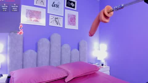 Dahiana online show from April 2026 02:28:01 AM