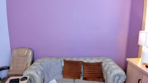 Dahiane Connor online show from April 2026 11:32:01 AM