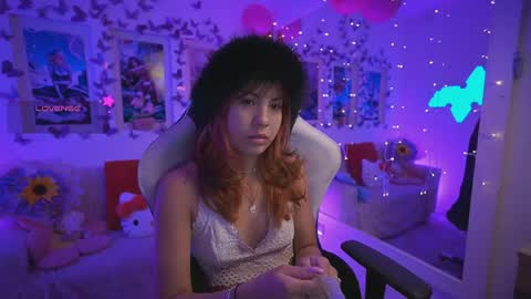 Dahlia Grey online show from May 2026 11:40:01 AM