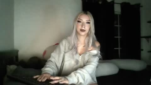 daisy_diaz online show from July 2026 11:25:01 AM