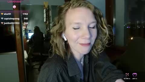 daisy_lovely online show from January 2026 03:59:01 PM