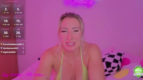Snapshot of daisydeliciousxx chatting on July 2026 05:04:02 PM DaisyDeliciousxx online show from July 2026 05:04:02 PM