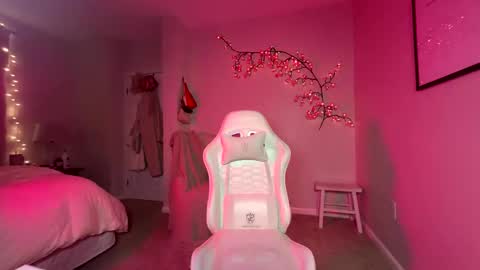 daisy online show from May 2026 01:03:02 AM