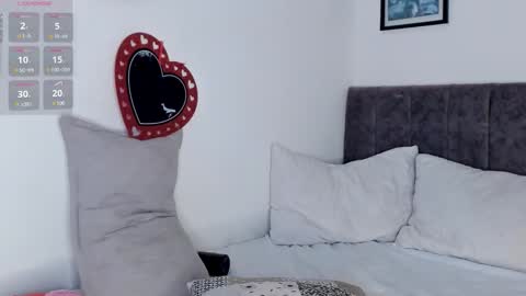 D A L H I L A online show from February 2026 01:49:01 PM